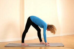 Scaravelli yoga teacher training course with Catherine Annis Preparation for Warrior
