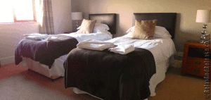 Yoga retreat weekend with Scaravelli inspired yoga teacher Catherine Annis at the stunning Brooklands Barn in Arundel West Sussex