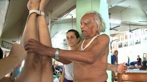 View Vintage Yoga @ our Pinterest Gallery 2014, BKS Iyengar, Yoga, 95, image, demonstration, photo, decade, asana, pose, class, teaching, guru, institute, circa, India